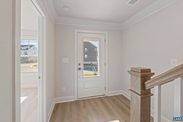 736 PARK RIDGE DR, Crozet, VA 22932