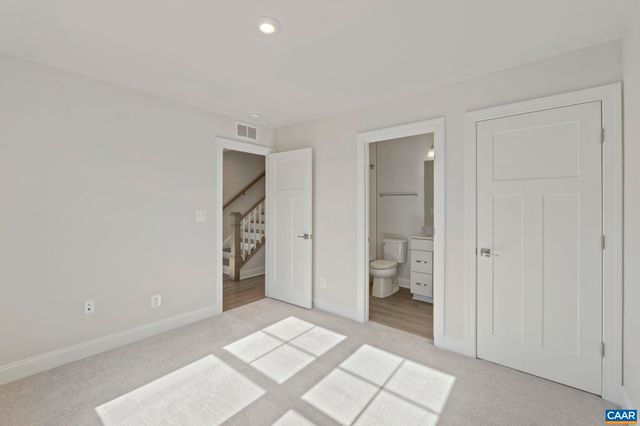 736 PARK RIDGE DR, Crozet, VA 22932