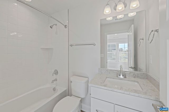 736 PARK RIDGE DR, Crozet, VA 22932