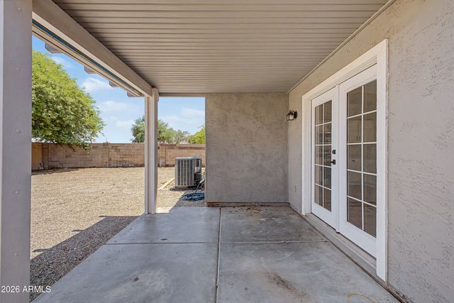 30333 N PLANTATION Drive, San Tan Valley, AZ 85143