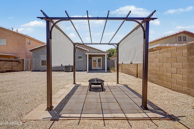 30333 N PLANTATION Drive, San Tan Valley, AZ 85143