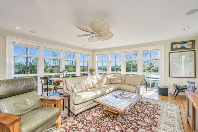 8654 Glascow Island Loop, Edisto Island, SC 29438
