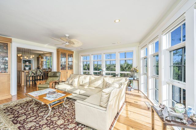 8654 Glascow Island Loop, Edisto Island, SC 29438