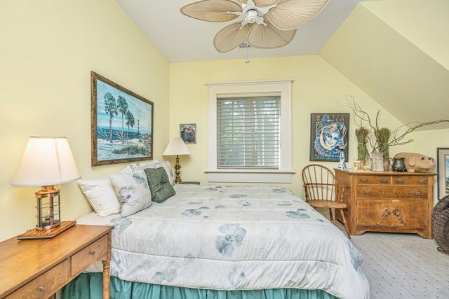 8654 Glascow Island Loop, Edisto Island, SC 29438