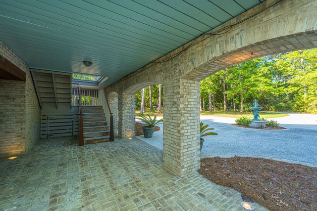 8654 Glascow Island Loop, Edisto Island, SC 29438