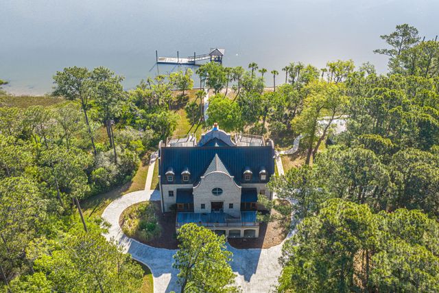 8654 Glascow Island Loop, Edisto Island, SC 29438