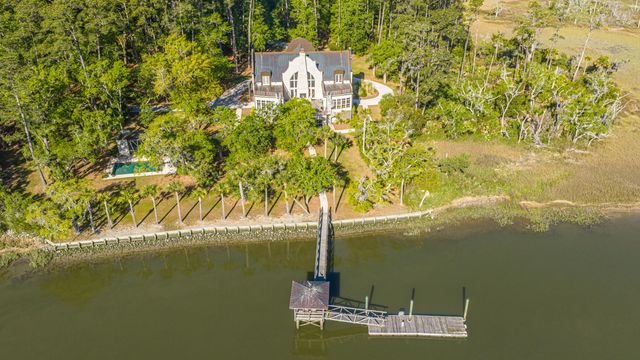 8654 Glascow Island Loop, Edisto Island, SC 29438