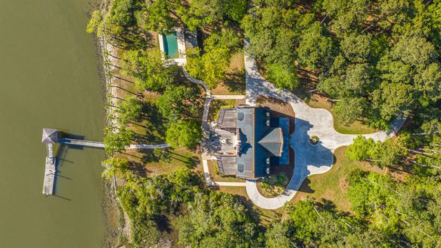 8654 Glascow Island Loop, Edisto Island, SC 29438