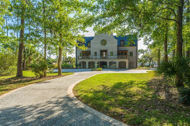 8654 Glascow Island Loop, Edisto Island, SC 29438