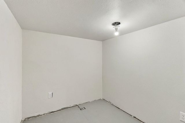 1118 W Jackson Ave, Spokane, WA 99205