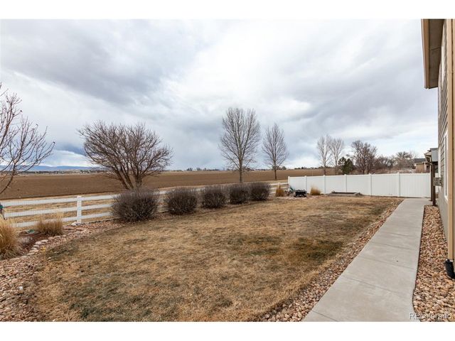 410 Sycamore Ave, Johnstown, CO 80534