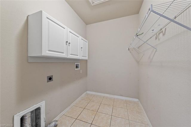 300 Shadow Lakes DR, Lehigh Acres, FL 33974