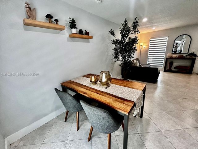 19302 NW 47th Place 19302, Miami Gardens, FL 33055