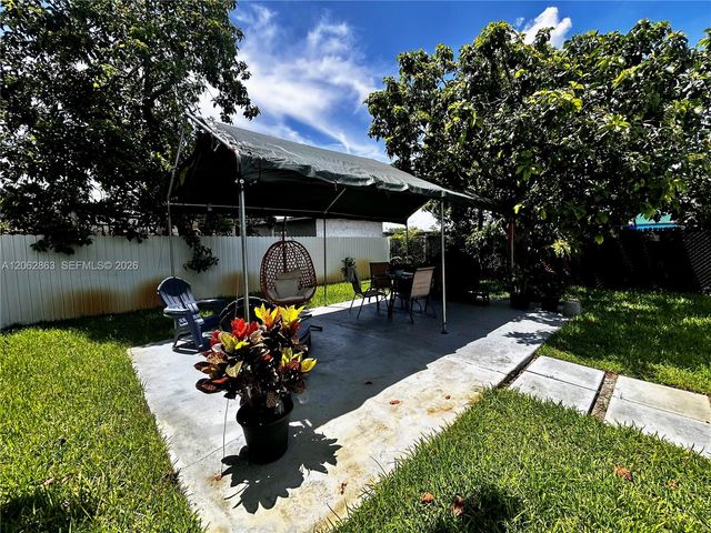 19302 NW 47th Place 19302, Miami Gardens, FL 33055