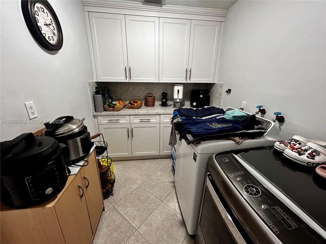19302 NW 47th Place 19302, Miami Gardens, FL 33055