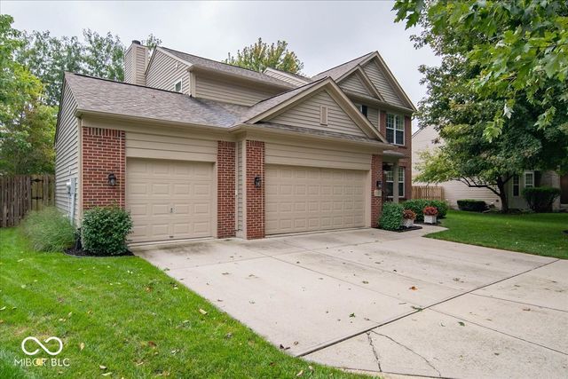 11979 Sellerton Drive, Fishers, IN 46037
