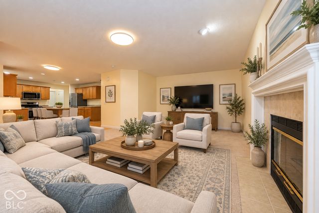 11979 Sellerton Drive, Fishers, IN 46037