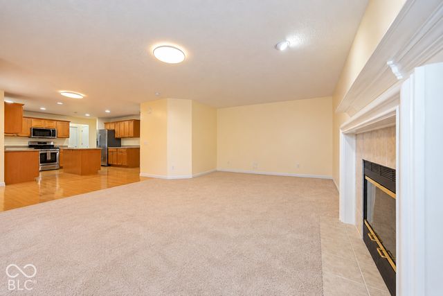 11979 Sellerton Drive, Fishers, IN 46037