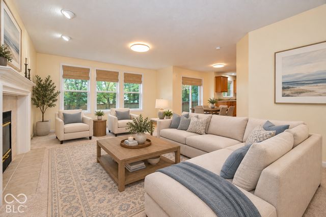11979 Sellerton Drive, Fishers, IN 46037