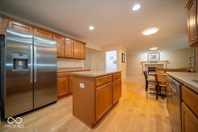 11979 Sellerton Drive, Fishers, IN 46037