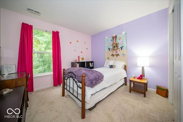 11979 Sellerton Drive, Fishers, IN 46037