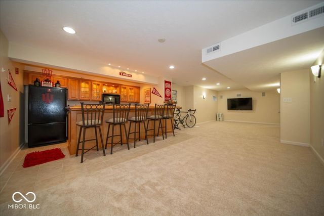 11979 Sellerton Drive, Fishers, IN 46037