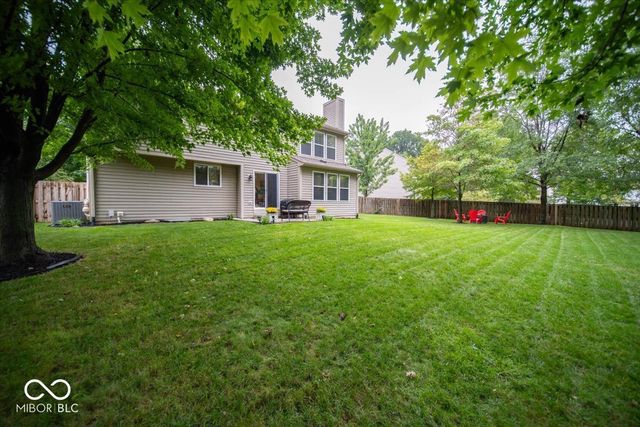 11979 Sellerton Drive, Fishers, IN 46037