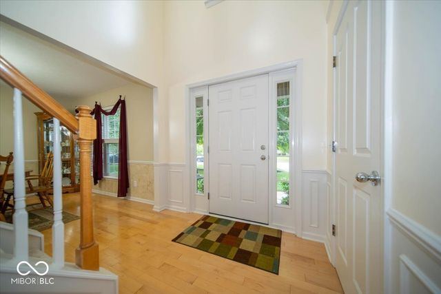 11979 Sellerton Drive, Fishers, IN 46037