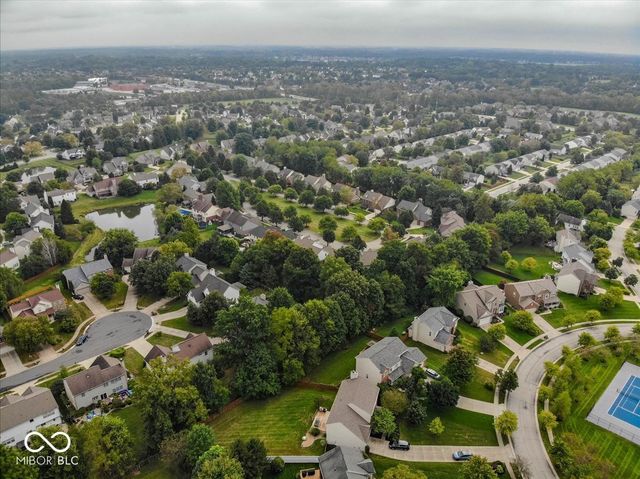 11979 Sellerton Drive, Fishers, IN 46037