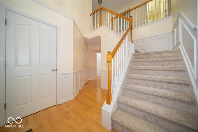 11979 Sellerton Drive, Fishers, IN 46037