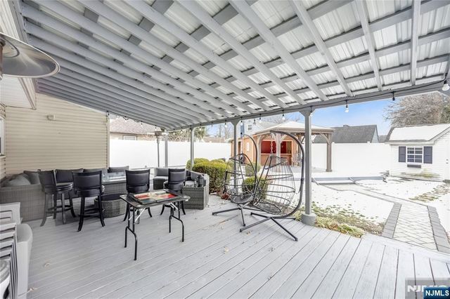 254 W Spring Valley Avenue, Maywood, NJ 07607