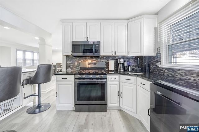 254 W Spring Valley Avenue, Maywood, NJ 07607