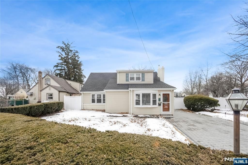 254 W Spring Valley Avenue, Maywood, NJ 07607