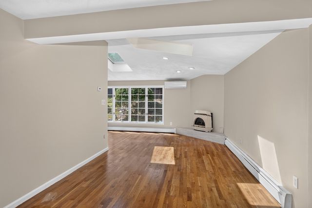 4 Parkway Road, Medford, MA 02155
