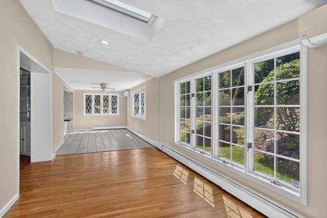 4 Parkway Road, Medford, MA 02155