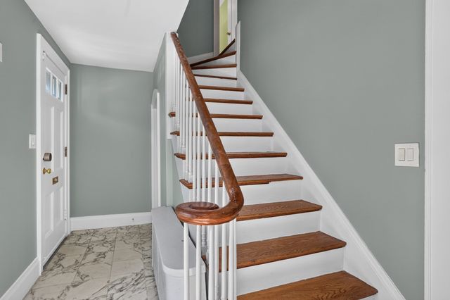 4 Parkway Road, Medford, MA 02155