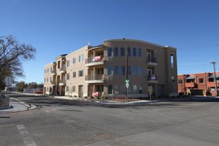321 Jefferson Street SE 2-A, Albuquerque, NM 87108