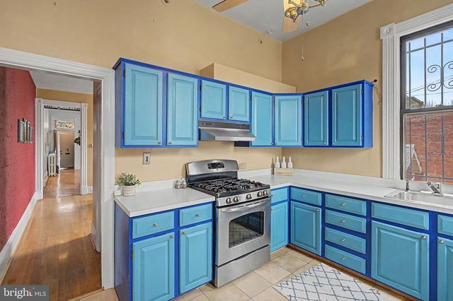 922 MARYLAND AVE NE, Washington, DC 20002
