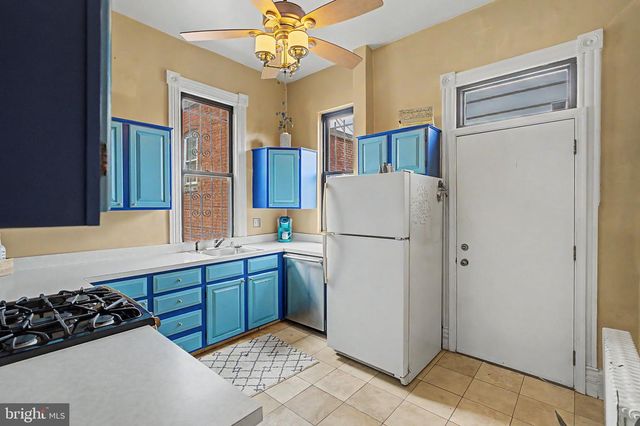 922 MARYLAND AVE NE, Washington, DC 20002