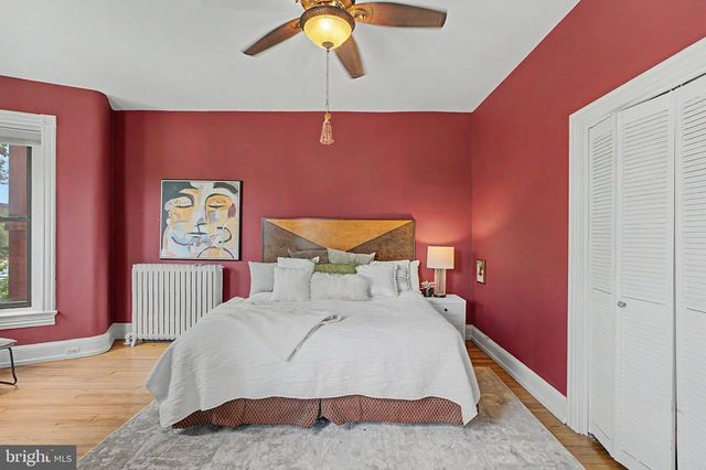 922 MARYLAND AVE NE, Washington, DC 20002