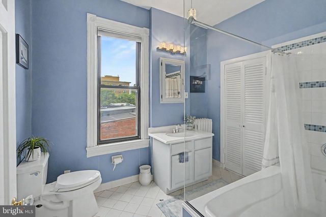 922 MARYLAND AVE NE, Washington, DC 20002