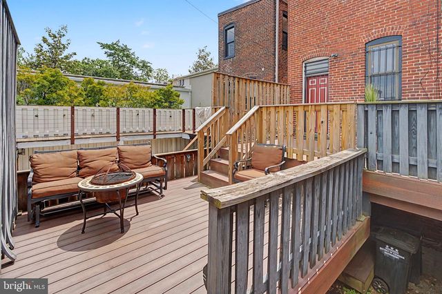922 MARYLAND AVE NE, Washington, DC 20002