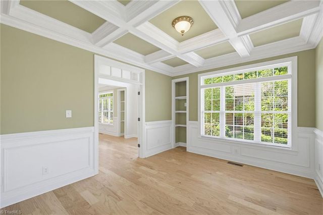 1391 Somerset Cove Drive, Winston-salem, NC 27103