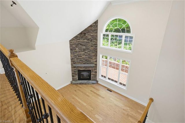 1391 Somerset Cove Drive, Winston-salem, NC 27103