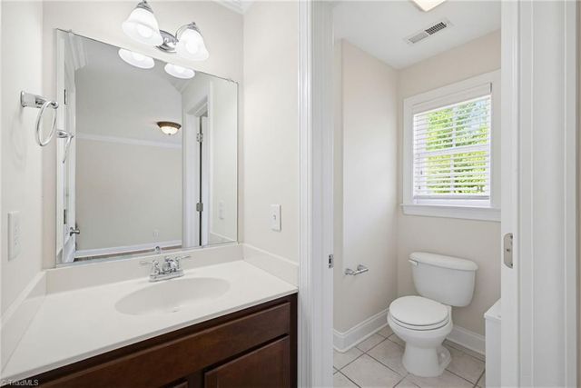 1391 Somerset Cove Drive, Winston-salem, NC 27103