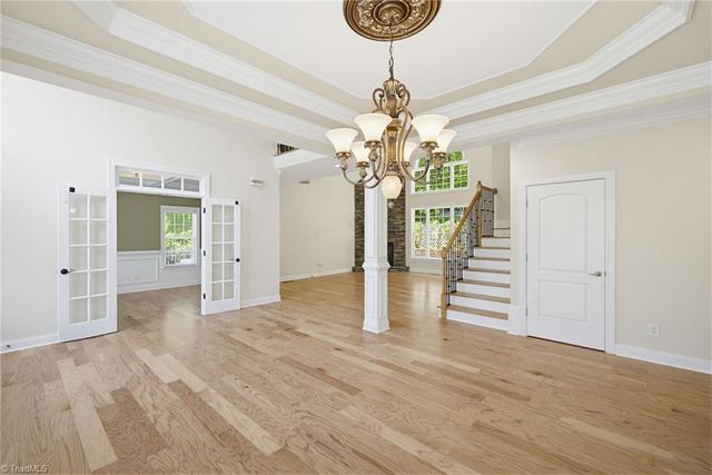 1391 Somerset Cove Drive, Winston-salem, NC 27103