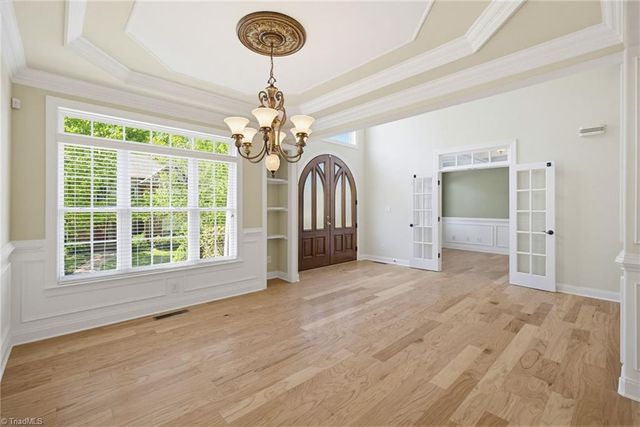1391 Somerset Cove Drive, Winston-salem, NC 27103