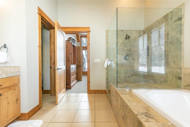 12211 Lookout Loop # F4-28, Truckee, CA 96161