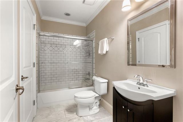 2277 Peachtree Road NE 402, Atlanta, GA 30309