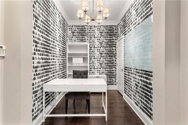 2277 Peachtree Road NE 402, Atlanta, GA 30309